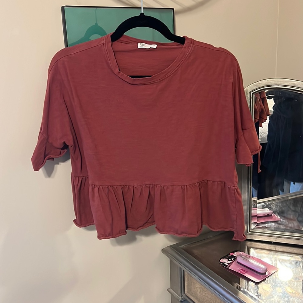 Tillys top